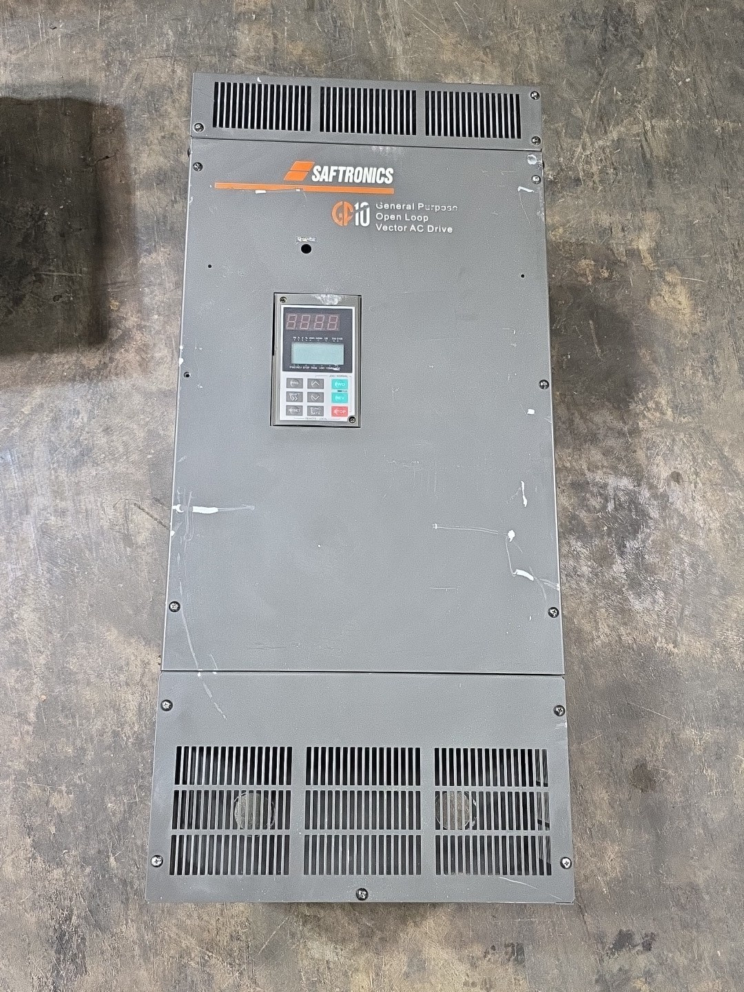 SAFTRONICS GP10E9ST34050B1 / GP10E9ST34050B1 GP104050-9 50 HP Vector AC Drive 