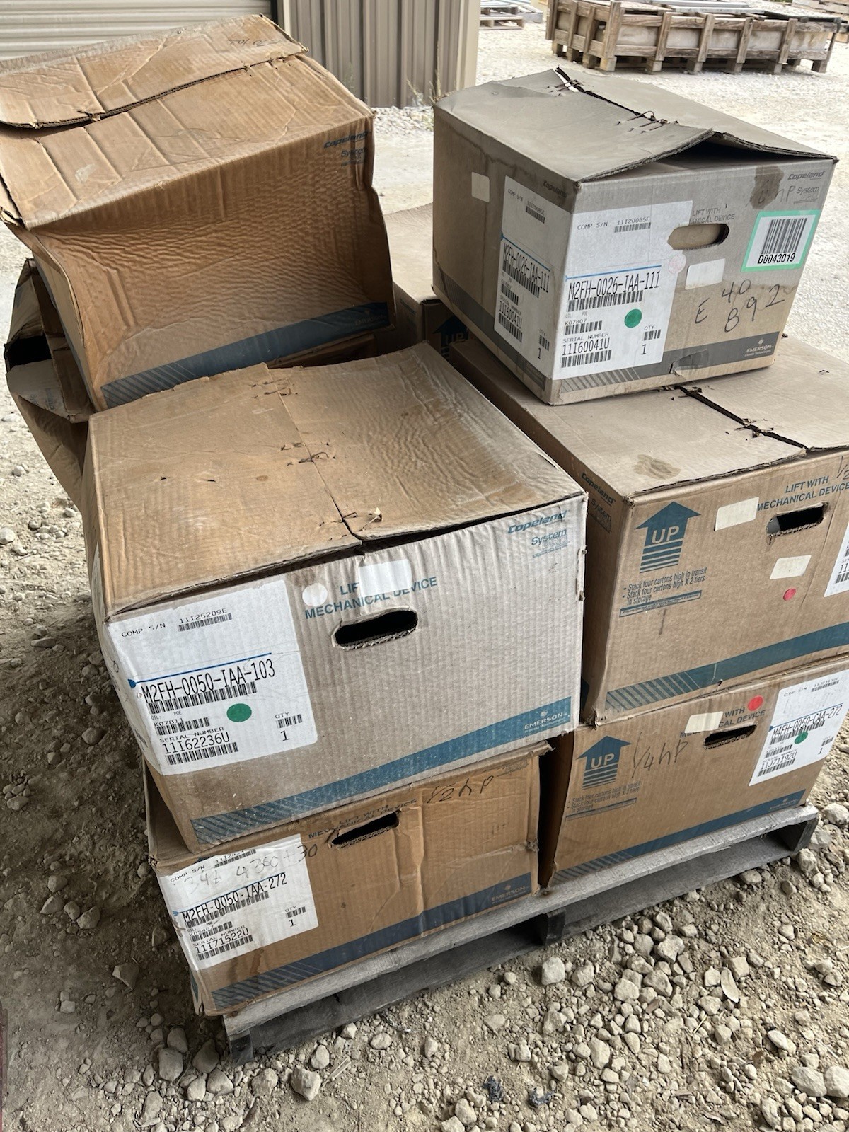 NEW : Pallet Of 10 COPELAND Condenser Unit Various Sizes New Unused Old Stock 