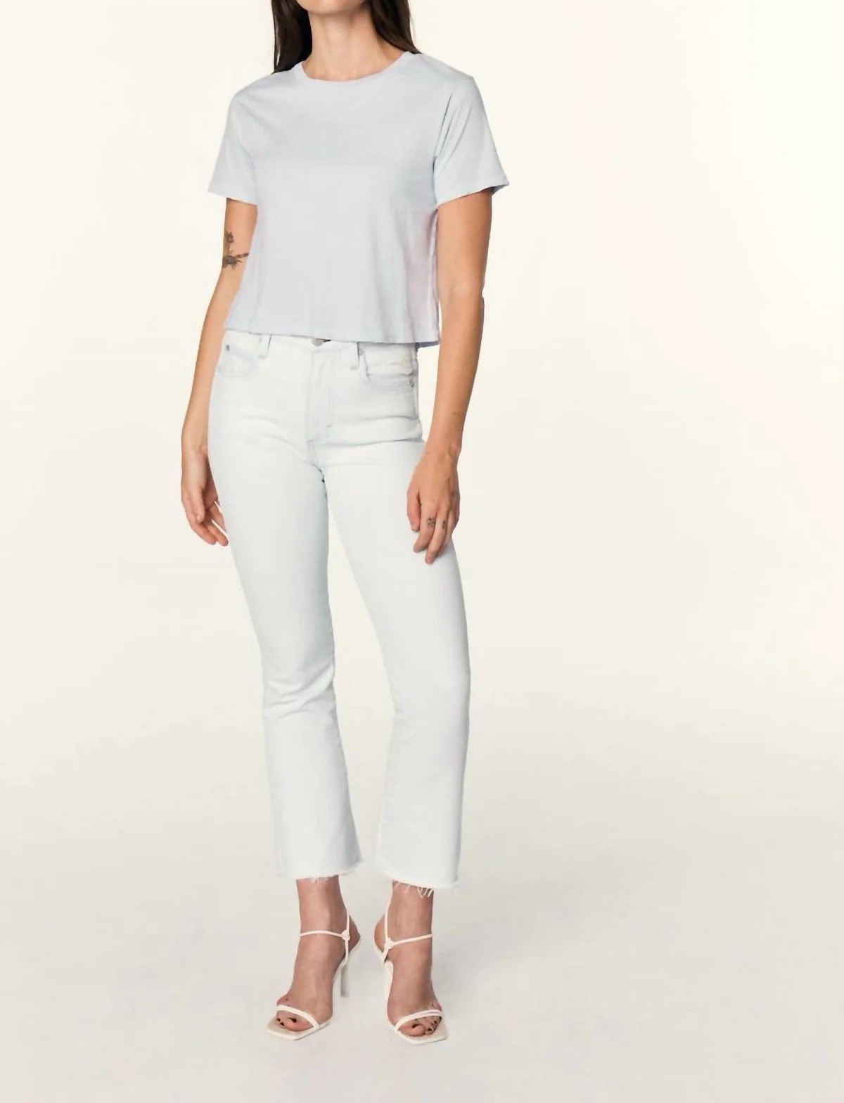 NWOT AMO Bella Crop Jeans Sz 25 (meas 26\ NWOT AMO Bella Crop Jeans Sz 25 (meas 26\