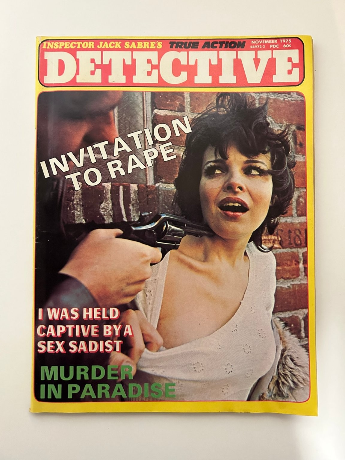 DETECTIVE Magazine November 1972 INVITATION TO RAPE Vintage Pulp Crime