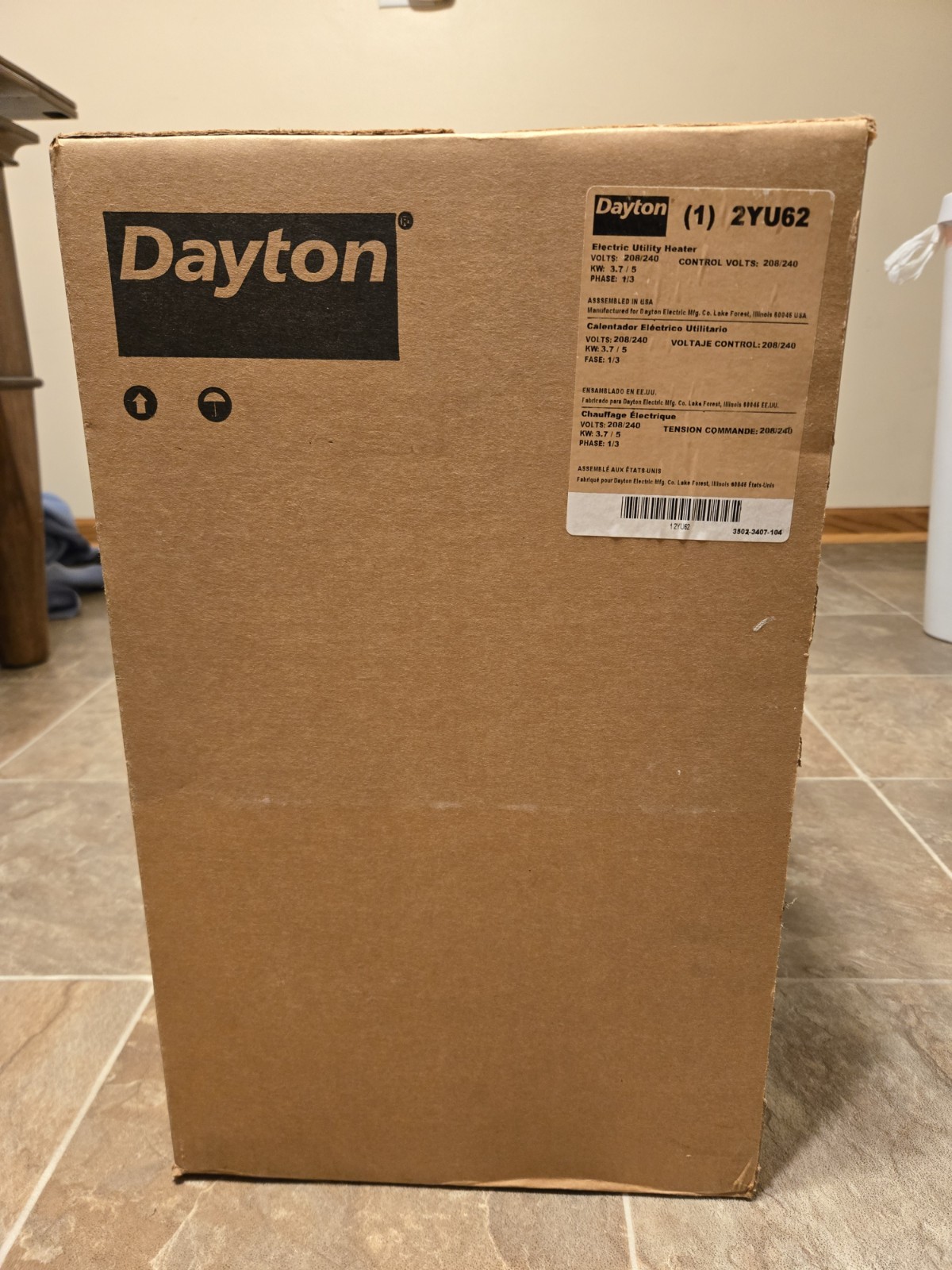 BRAND NEW, Dayton Electric Wall & Ceiling Unit Utility Heater 2YU62
