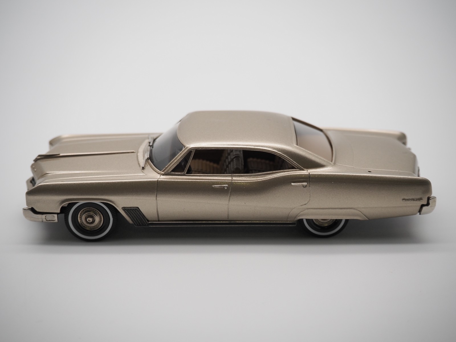 Brooklin BRK 208 - 1967 Buick Wildcat 4-Door Hardtop Sedan - Made in England