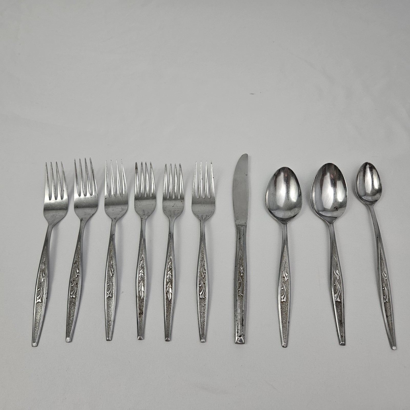 Vintage Carlton Stainless Flatware Spoons Forks Knife 10pc MCM Woodcrest Japan