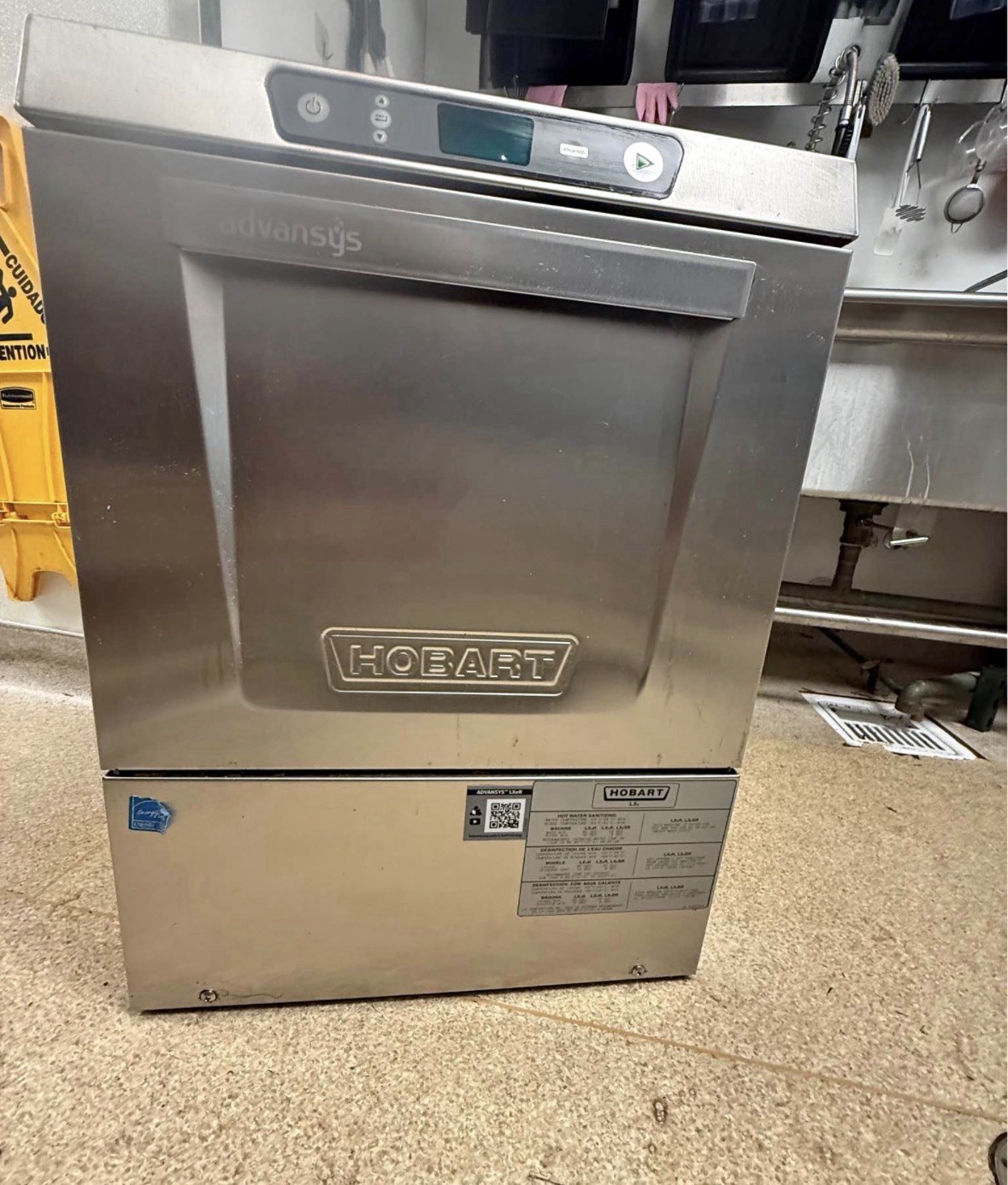 Hobart Advansys LXER Dishwasher Hobart Advansys LXER Dishwasher