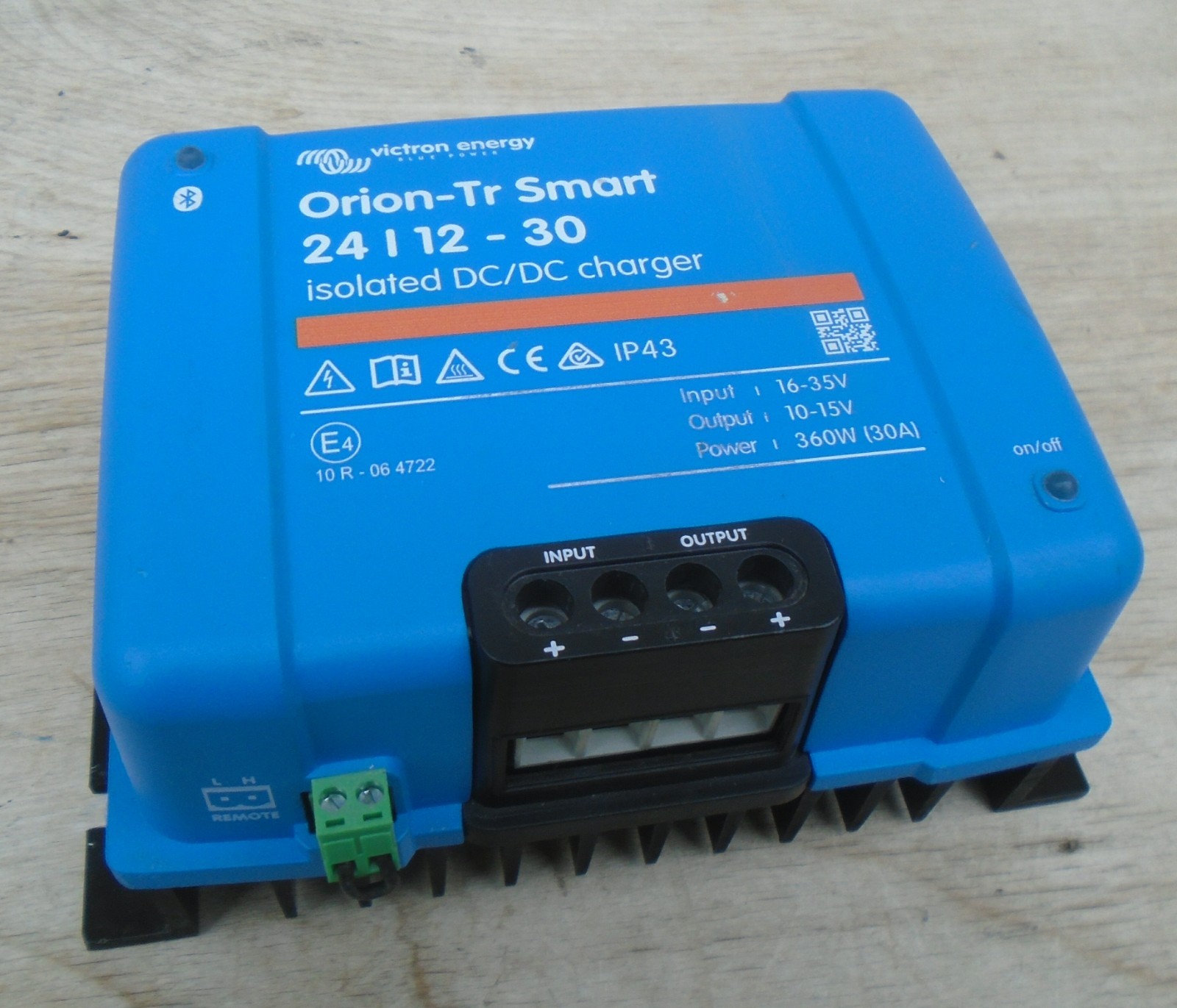 Victron Energy Orion-Tr Smart DC DC Smart Charger Dual Battery System 24 12-30 v Victron Energy Orion-Tr Smart DC DC Smart Charger Dual Battery System 24 12-30 v