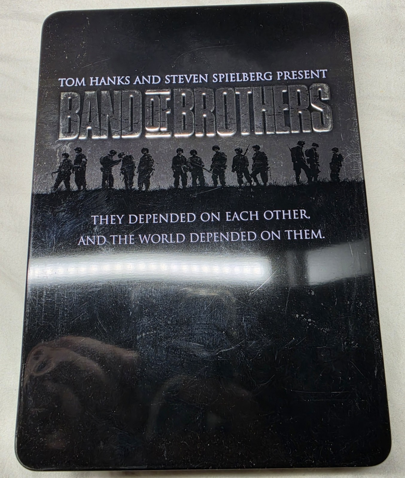 Band of Brothers DVD set Commemorative Tin edition