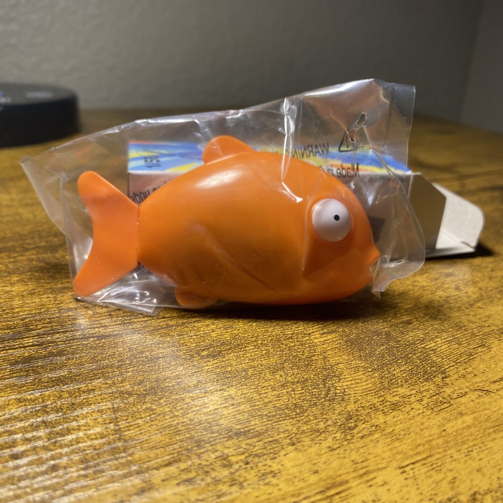 EXTREMELY RARE RANGO MR TIMMS WIND UP GOLDFISH SUPER  FISH TOY 2010 SDCC - NIB .