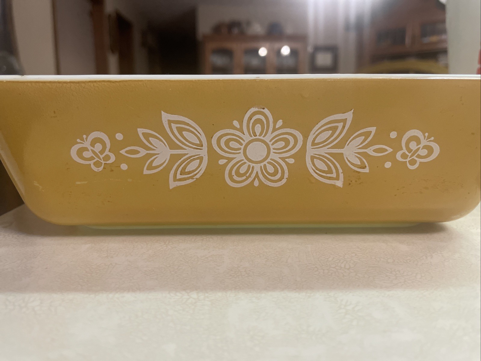 Vintage Pyrex Butterfly Gold #0503 1 1/2 Quart Casserole Dish