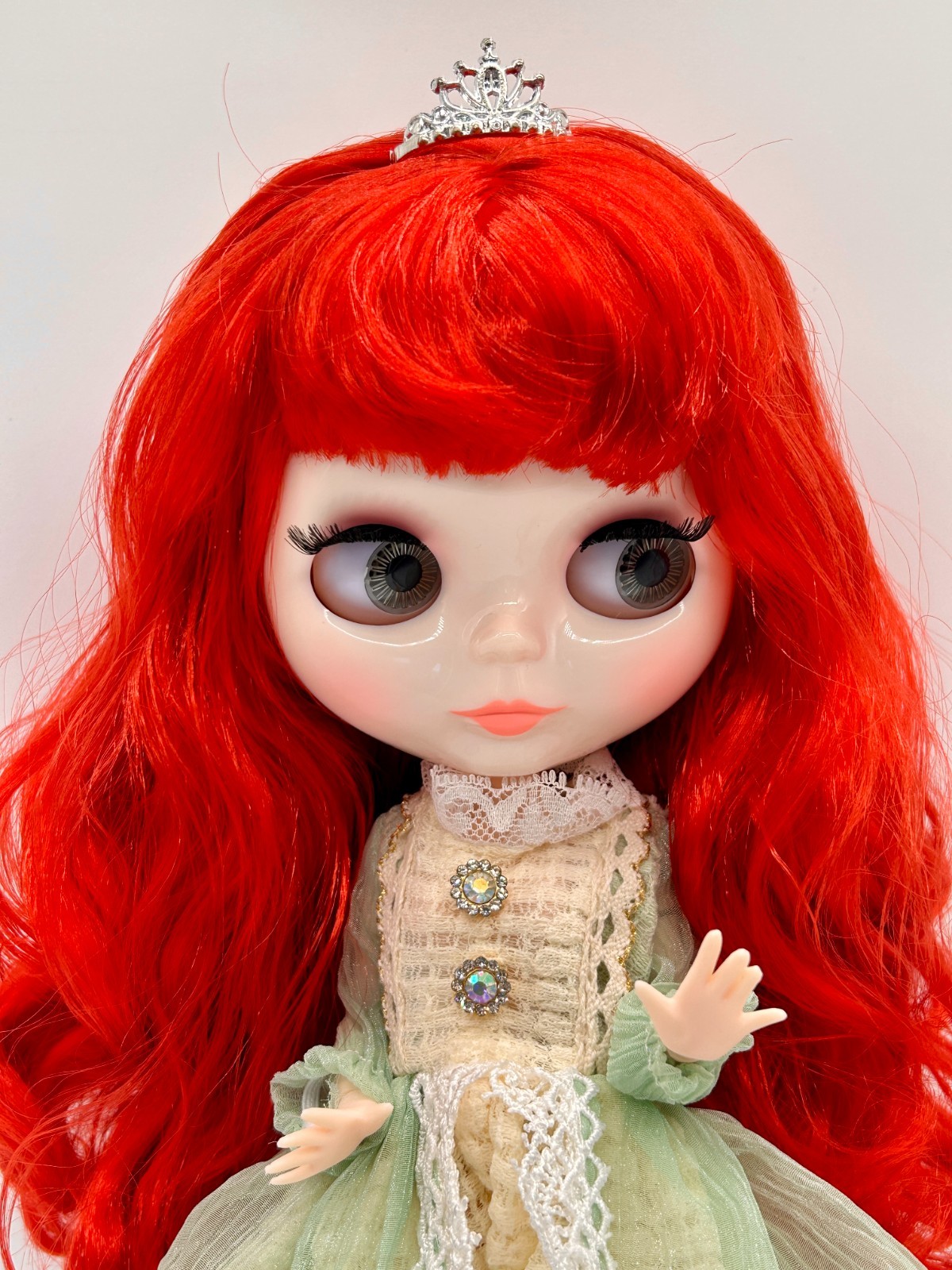 Blythe Factory Jointed Doll Hair Color Candy Apple with Dress + Accessories