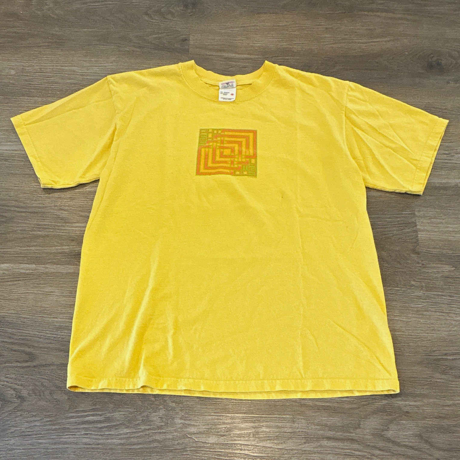 Vintage Phish Graphic Concert T-Shirt Size Medium Yellow 2003 Vintage Phish Graphic Concert T-Shirt Size Medium Yellow 2003
