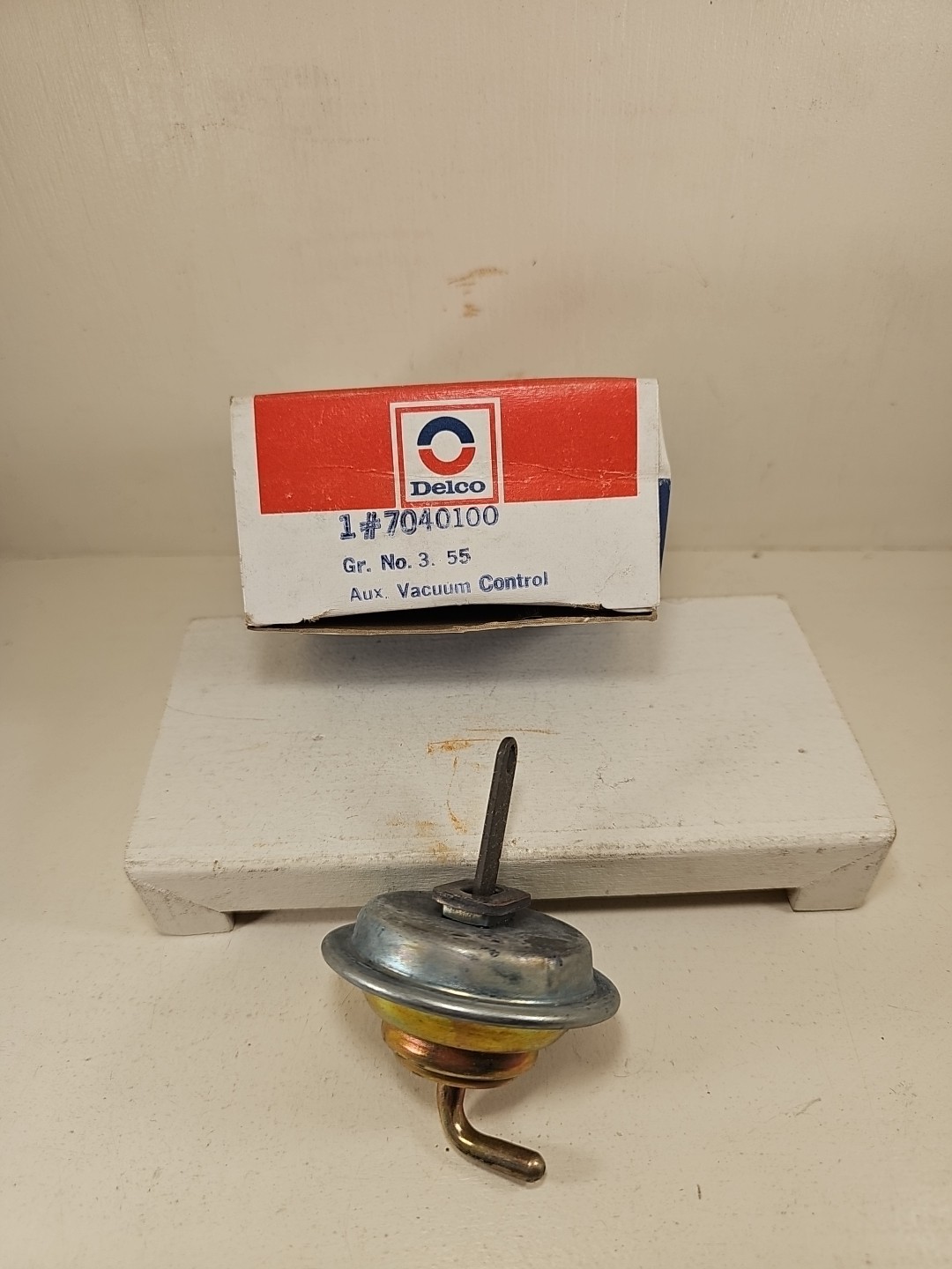 NOS 1973-74 Olds Cutlass 442 88 98 V8 350 4BC Carb Choke Pull-off GM 7040100 NOS 1973-74 Olds Cutlass 442 88 98 V8 350 4BC Carb Choke Pull-off GM 7040100