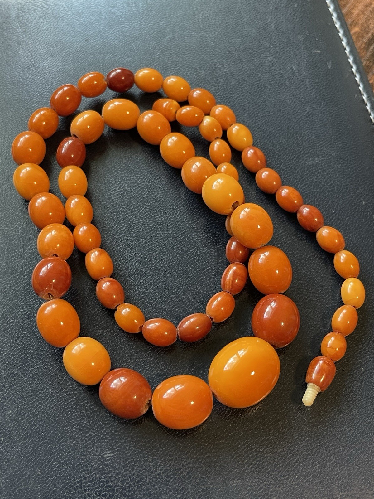 Vintage Butterscotch Amber Necklace 21\