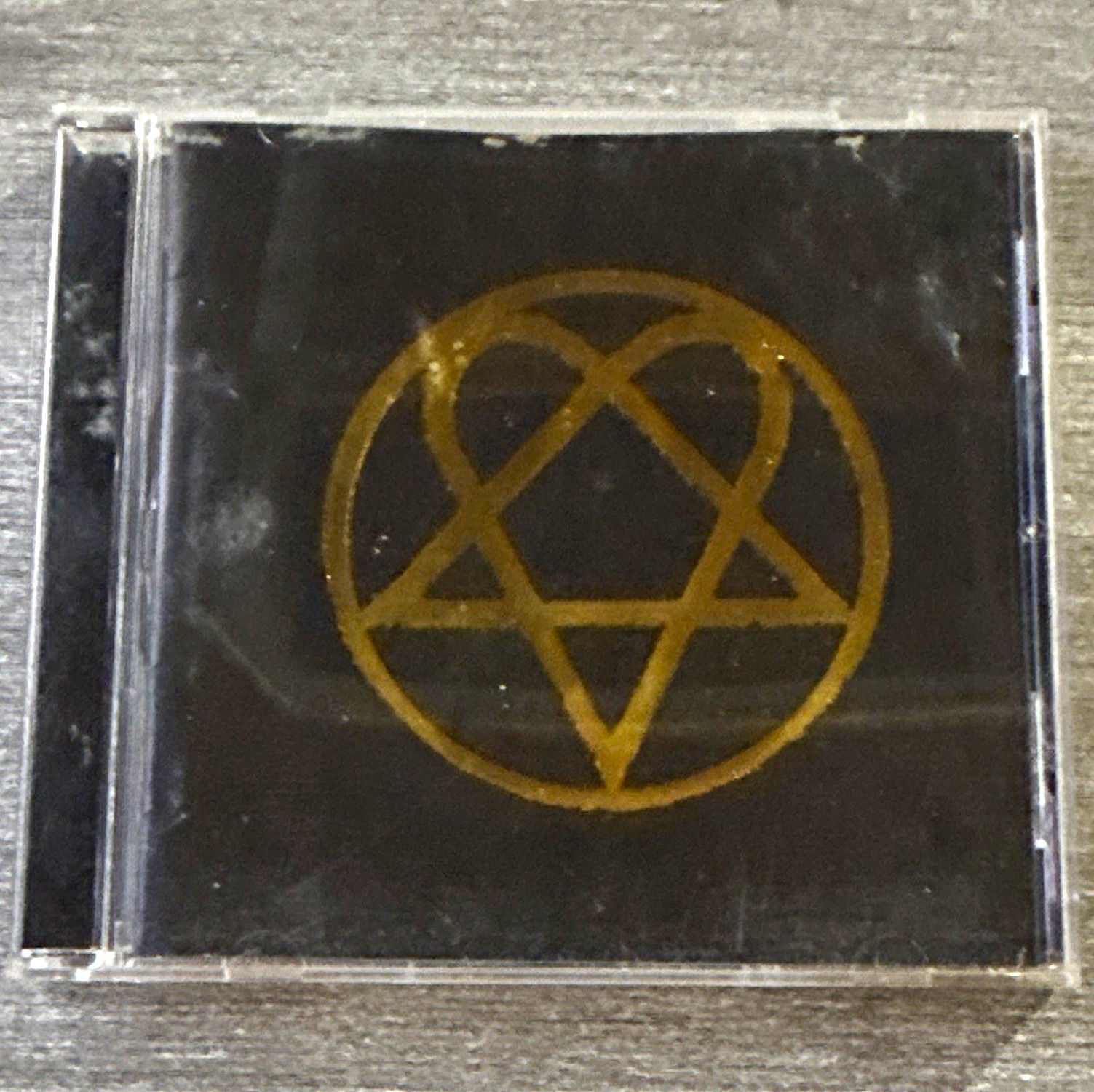 HIM - Love Metal CD Album Rock/Metal Razor & Tie 2004 R2 76368 HIM - Love Metal CD Album Rock/Metal Razor & Tie 2004 R2 76368