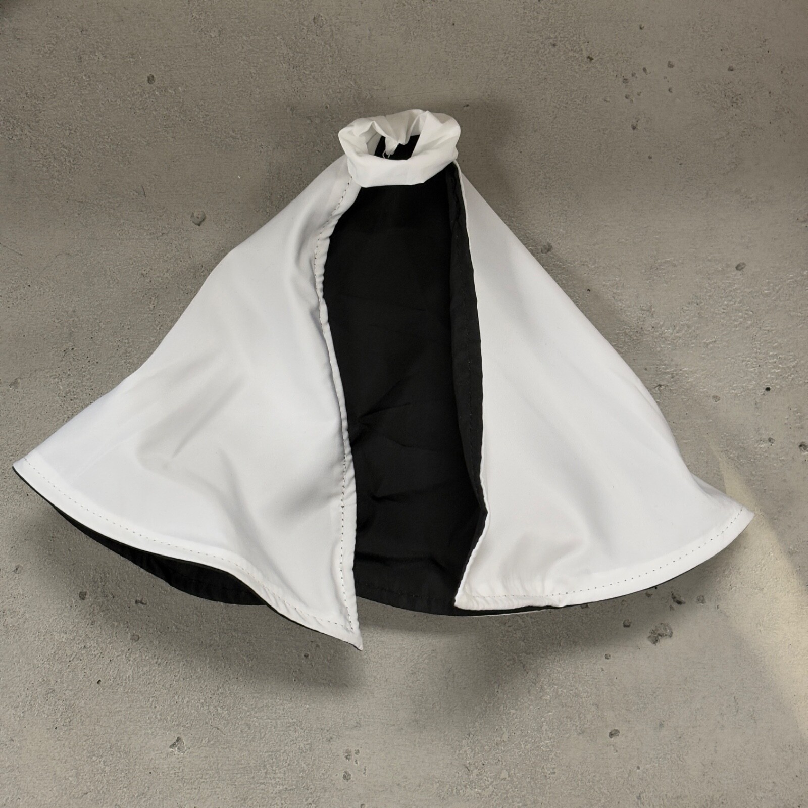 SU-C-BKMN: 1/12 Wired Black & White Cape for Marvel Strange Tales Moon Knight SU-C-BKMN: 1/12 Wired Black & White Cape for Marvel Strange Tales Moon Knight