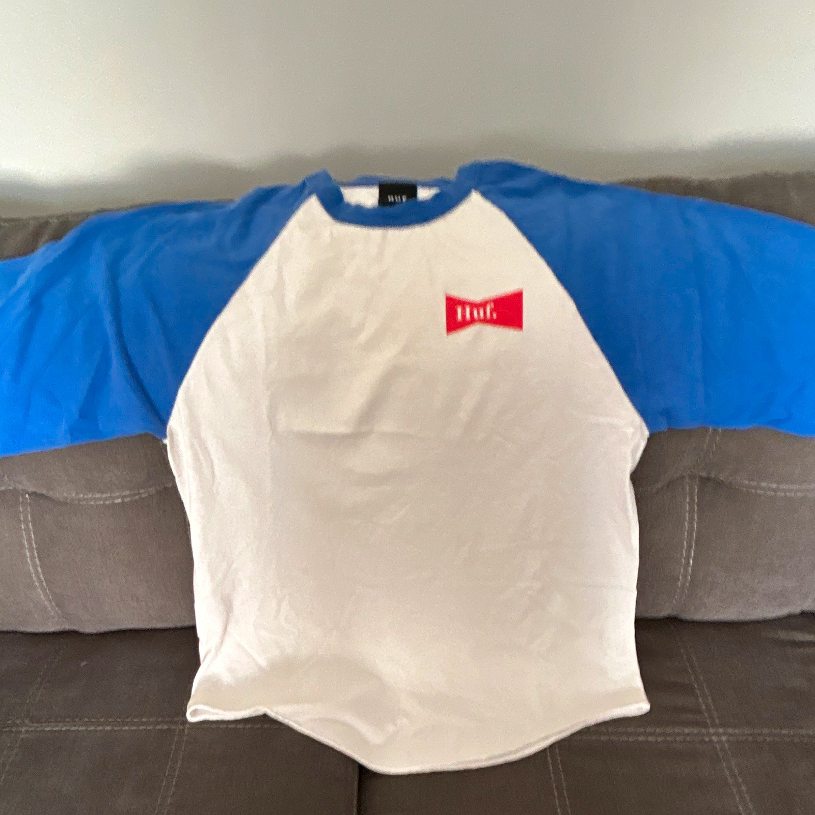 HUF Men\'s Raglan Crew Neck Graphic Logo T-Shirt White/Blue Size L