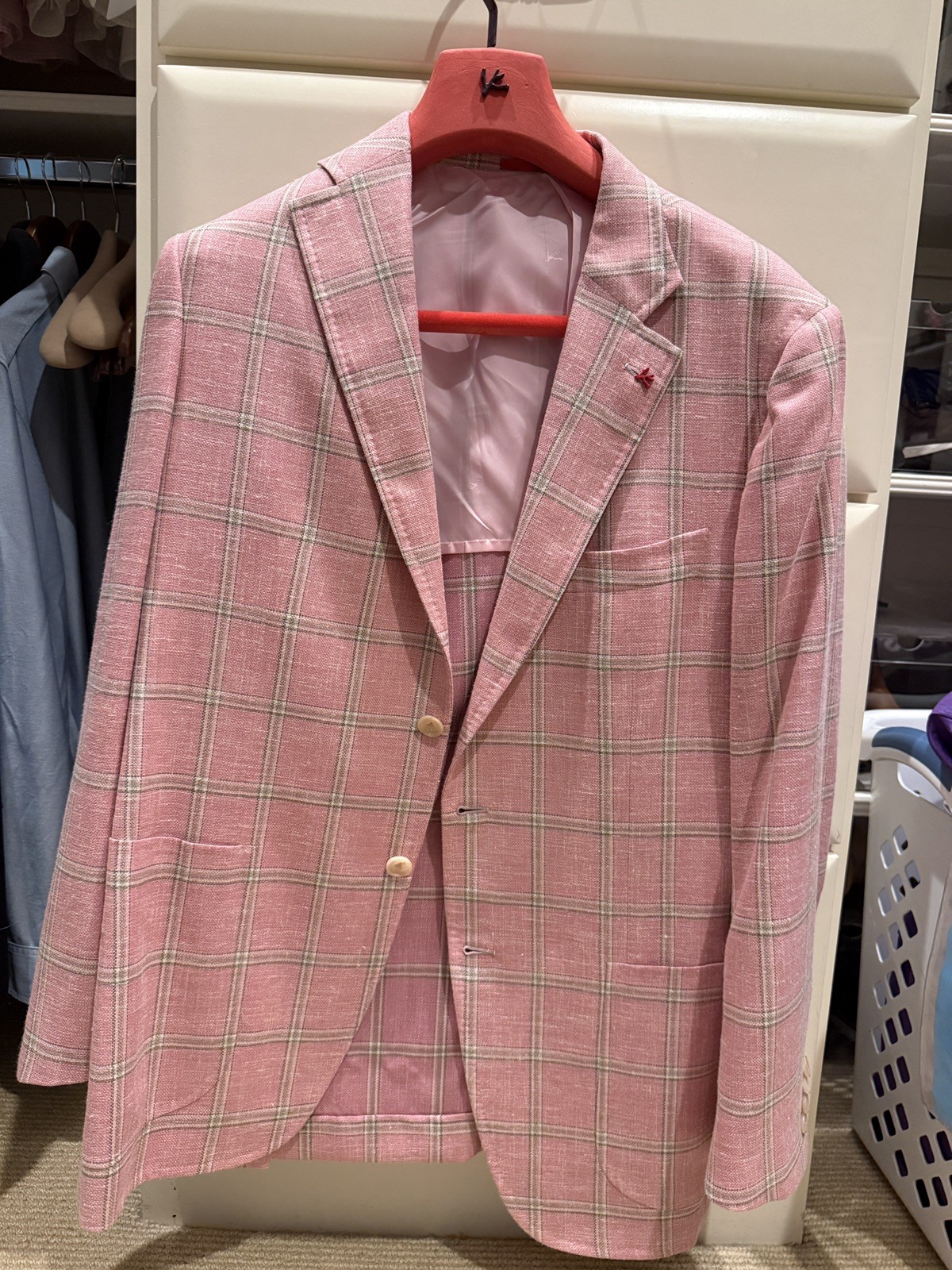 Isaia Slim-Fit \'Domenico\' Pink Check Wool-Silk-Linen Sport Coat 44R (Eu 54) NWT Isaia Slim-Fit \'Domenico\' Pink Check Wool-Silk-Linen Sport Coat 44R (Eu 54) NWT