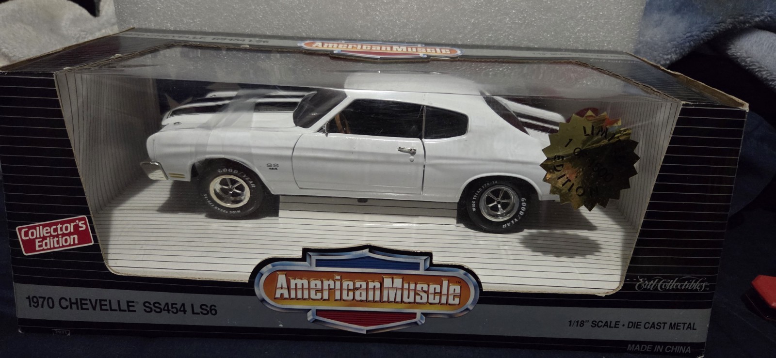 ERTL American Muscle 1970 Chevelle SS454 LS6 White 1:18 Diecast \