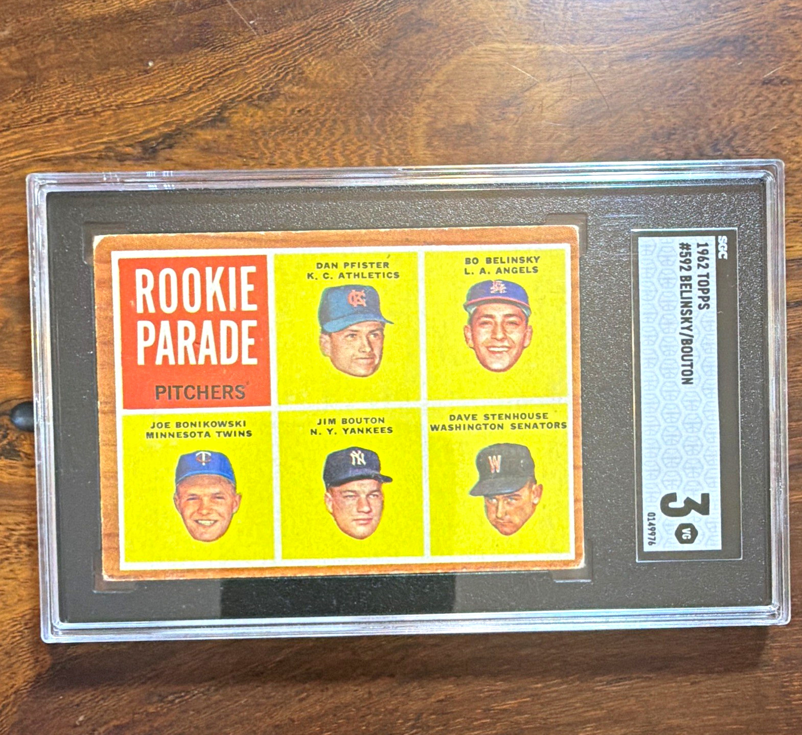 Topps 1962 #592 Rookie Parade Pitchers RC Bouton Belinsky Stenhouse High #