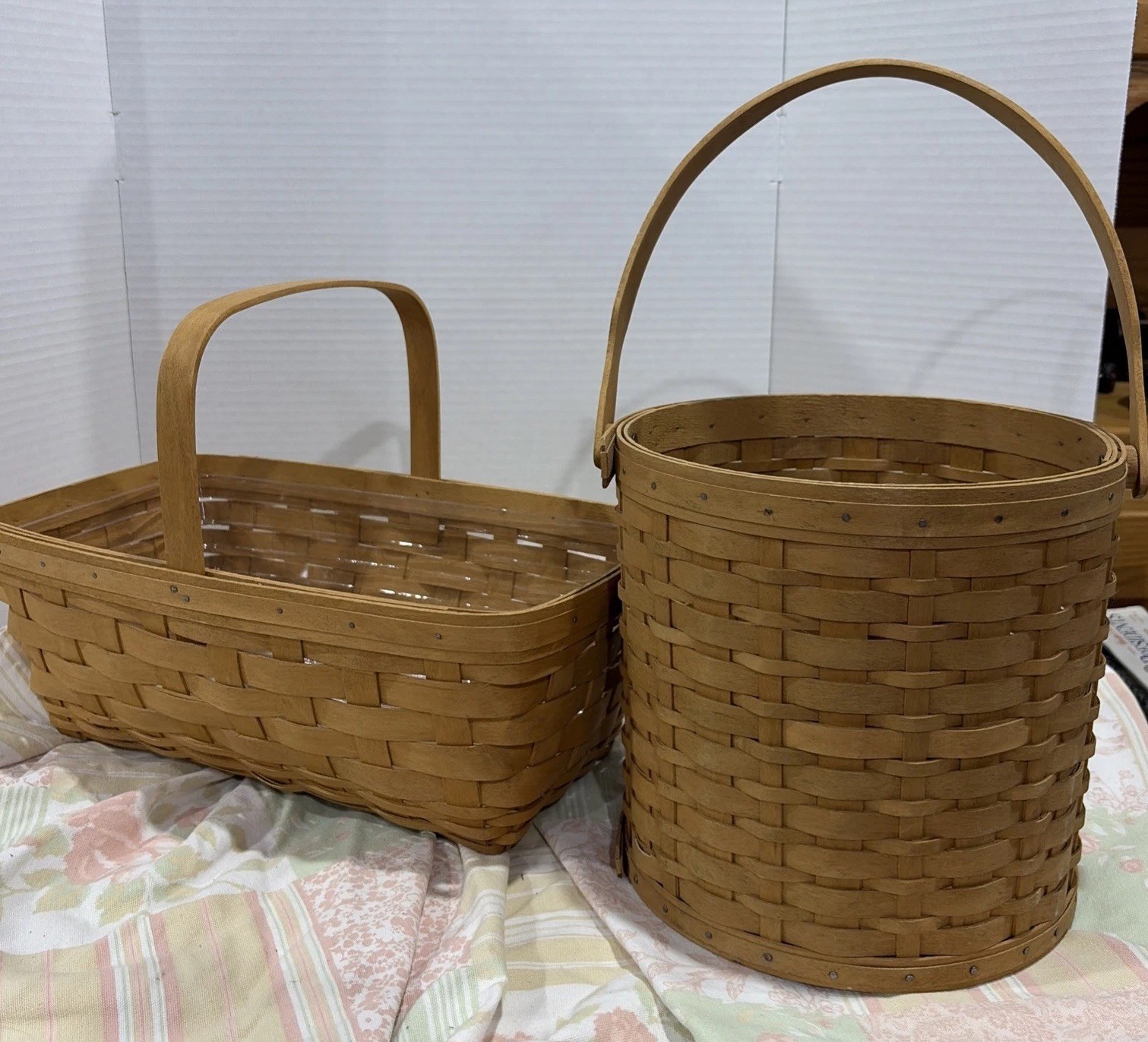 Longaberger Baskets Carry Along 2005 w/ plastic insert & Ice bucket basket??