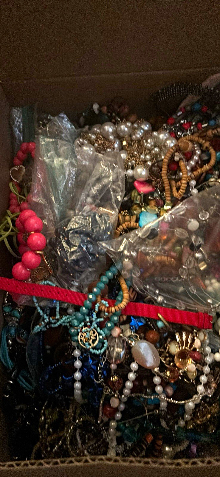 Costume Jewelry Mixed Lot 50+ Pieces Necklaces & Bracelets Multicolor