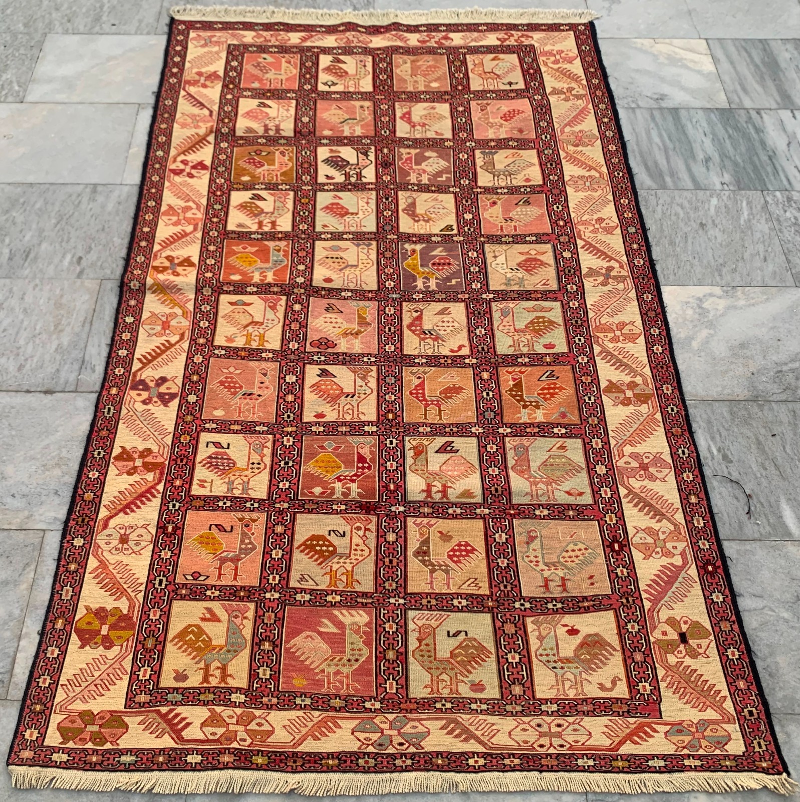 Vintage Handmade Afghan Sumak Kilim Amazing Pictorial Kilim Area Rug 4x6 ft