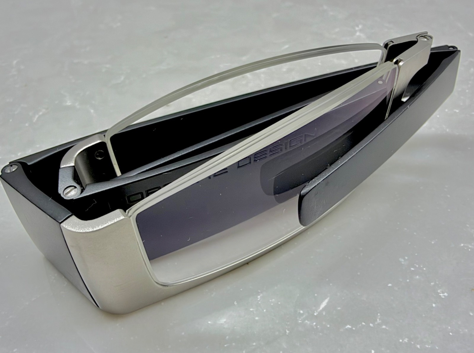 Porsche Design P8810 Folding Reading Glasses +2.00 dpt. vintage RARE