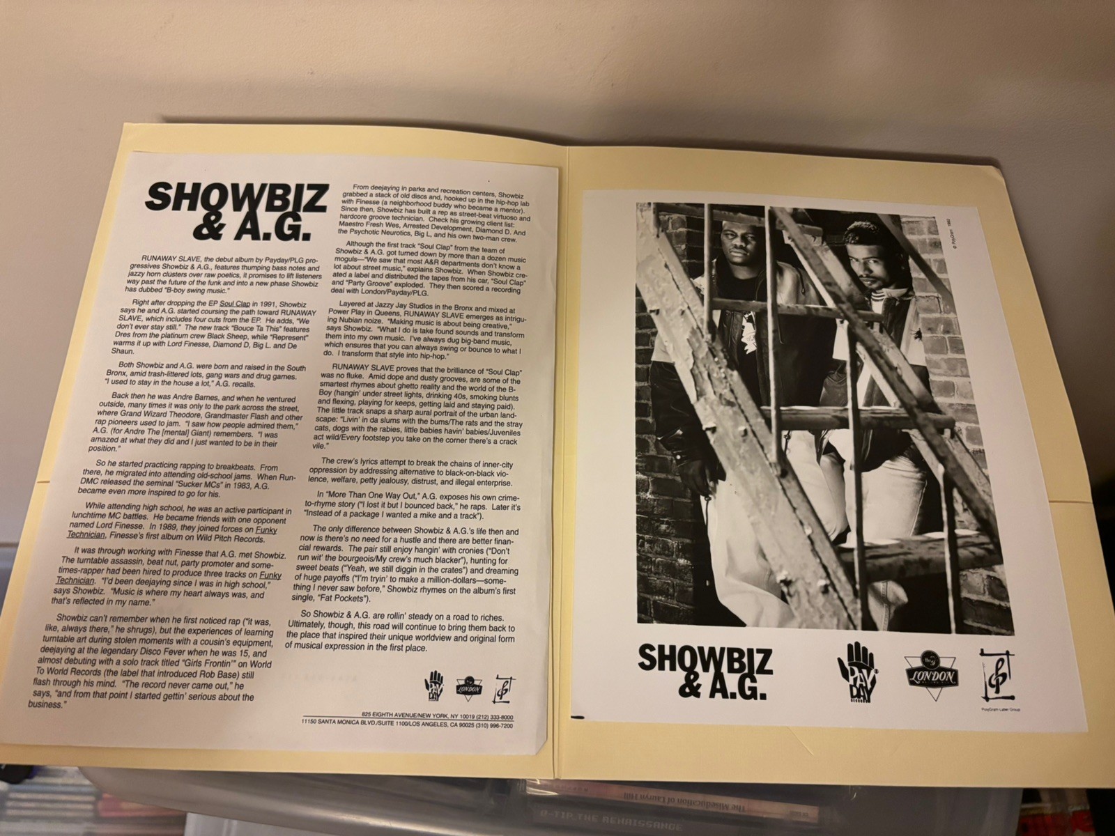 1992 Showbiz & AG Promo Photo Press Kit Original 8x10 Rap Hip Hop Runaway Slave 1992 Showbiz & AG Promo Photo Press Kit Original 8x10 Rap Hip Hop Runaway Slave
