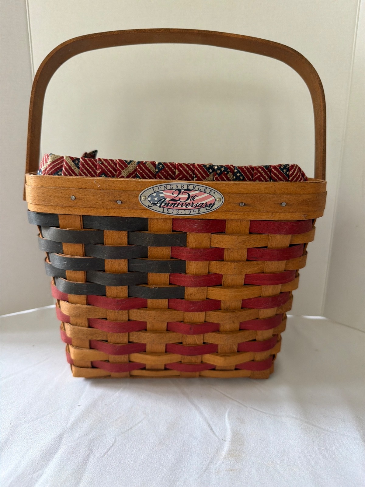 Longaberger retired Patriotic basket with fabric liner and protectir