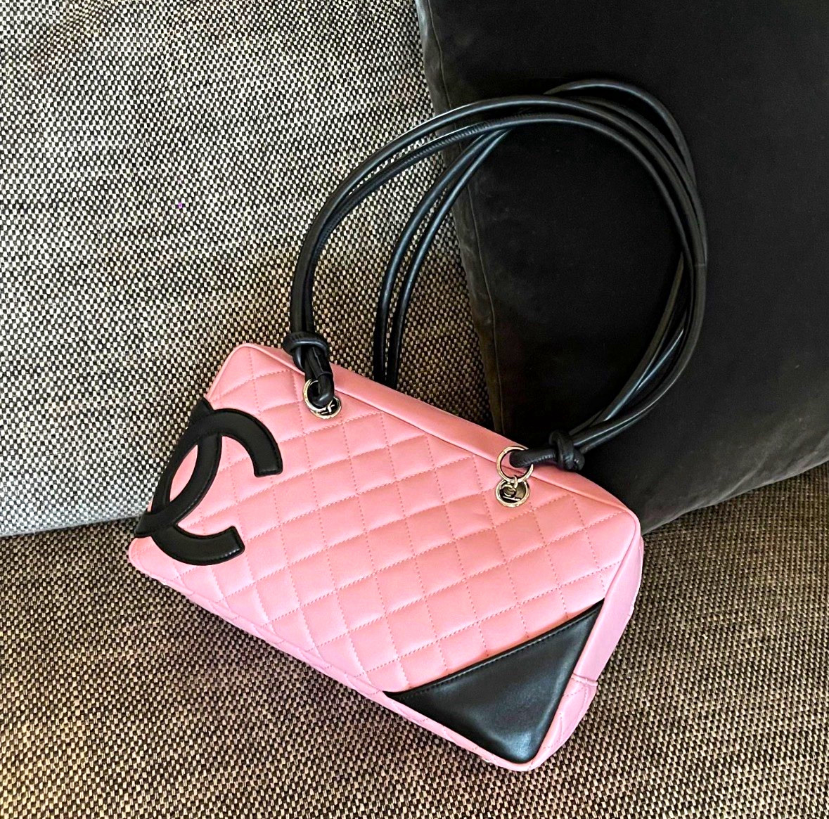 CHANEL Pink Quilted Top Handle Bag Zip Closure Black CC Logo Silver Hardware CHANEL Pink Quilted Top Handle Bag Zip Closure Black CC Logo Silver Hardware