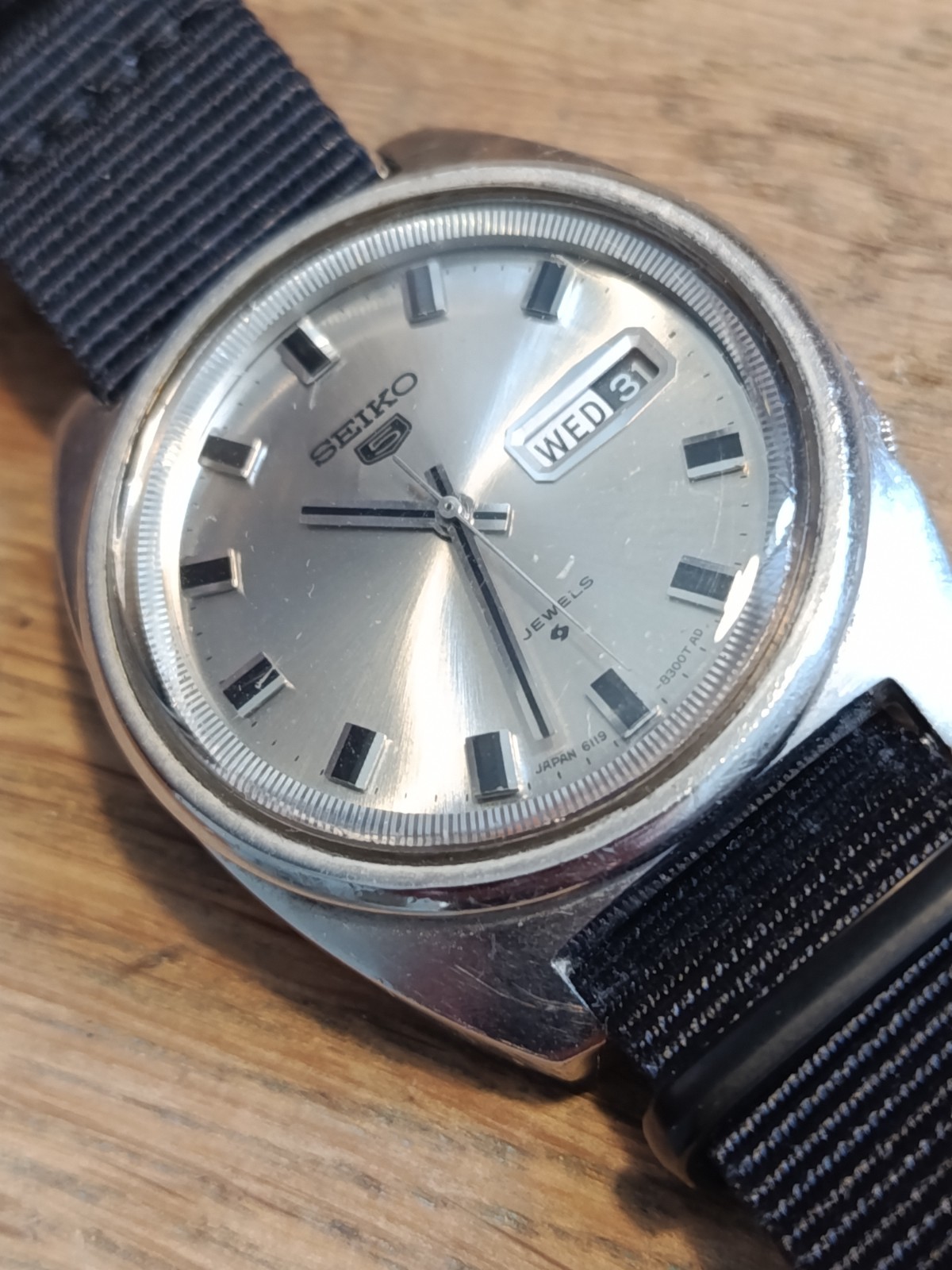 Vintage Seiko 5 — 6119 automatic, 21 jewels