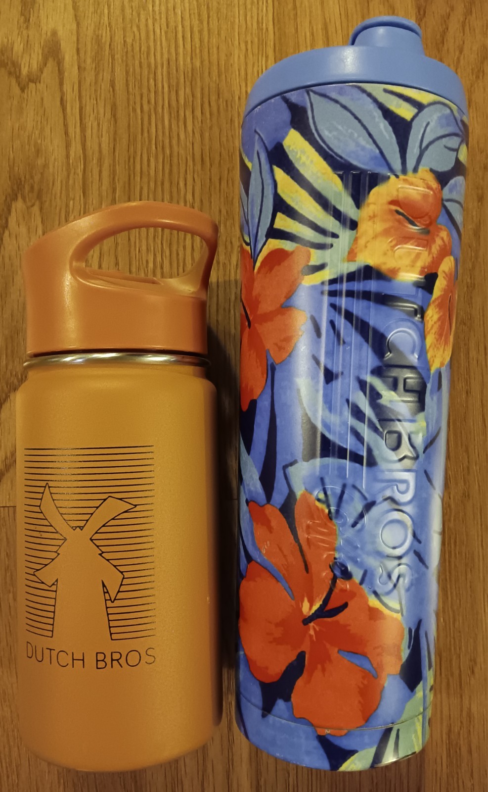 Lot of 2 DUTCH BROS Flask 28 & 12oz Coffee Hydro Water Stainless Steel Mug Cups Lot of 2 DUTCH BROS Flask 28 & 12oz Coffee Hydro Water Stainless Steel Mug Cups