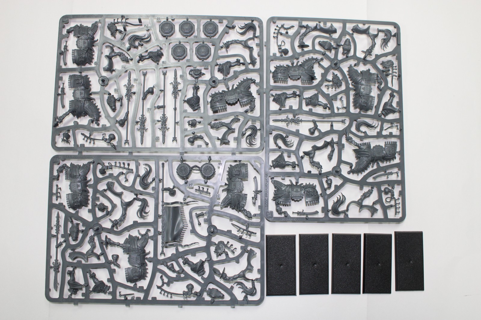 82426 Warhammer The Old World Grand Cathay Jade Lancers x5 on sprue