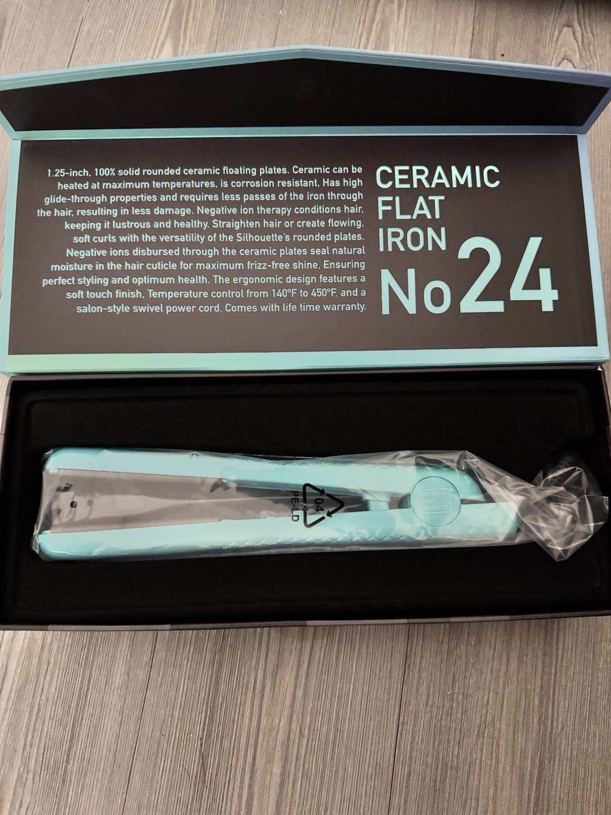 BRAND NEW – Beyond the Beauty Professional Flat Iron – $39.99