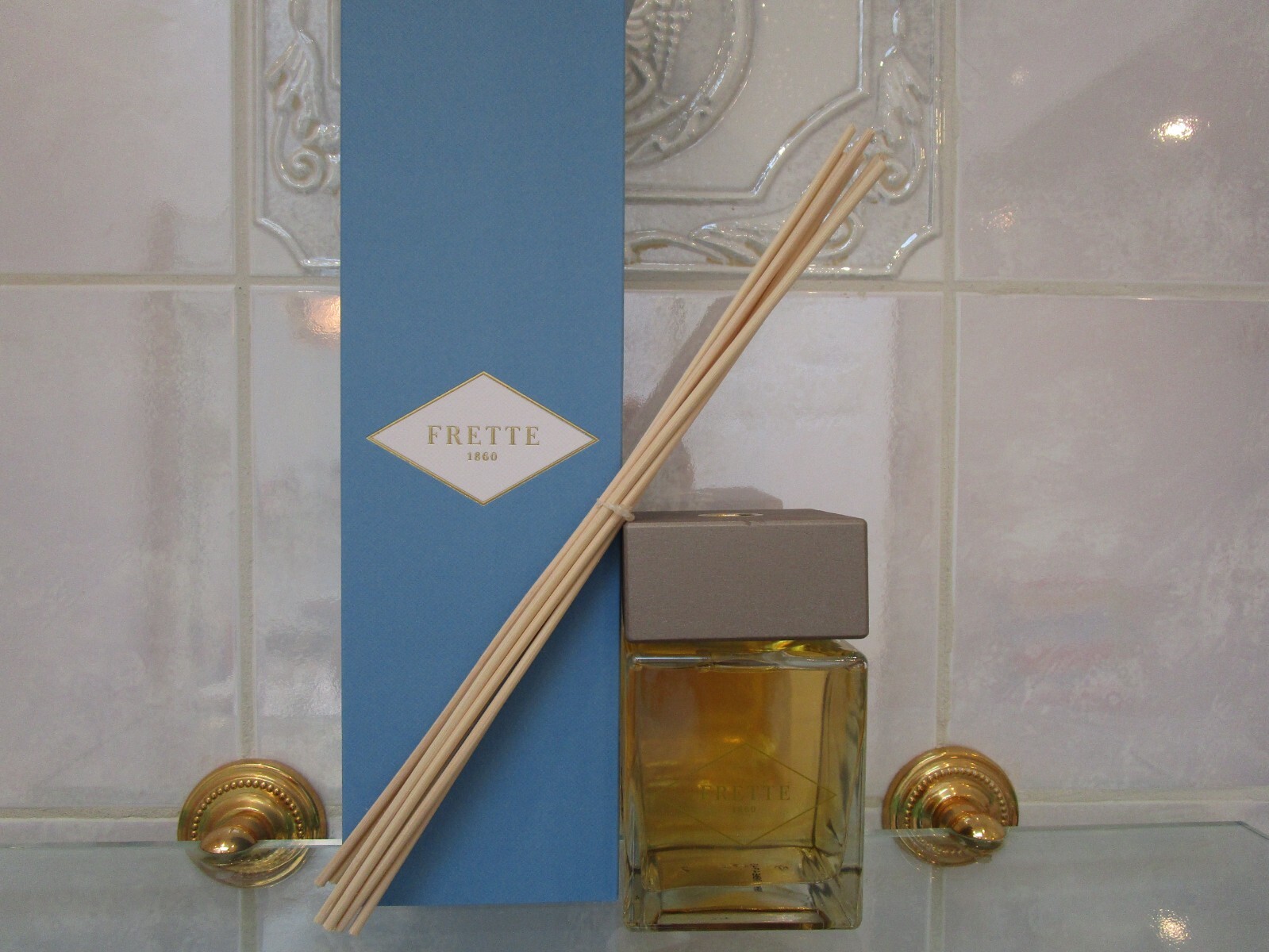 FRETTE 1860 ~ HOME DIFFUSER ROSE SCENTED ~ 16.90 OZ FRETTE 1860 ~ HOME DIFFUSER ROSE SCENTED ~ 16.90 OZ