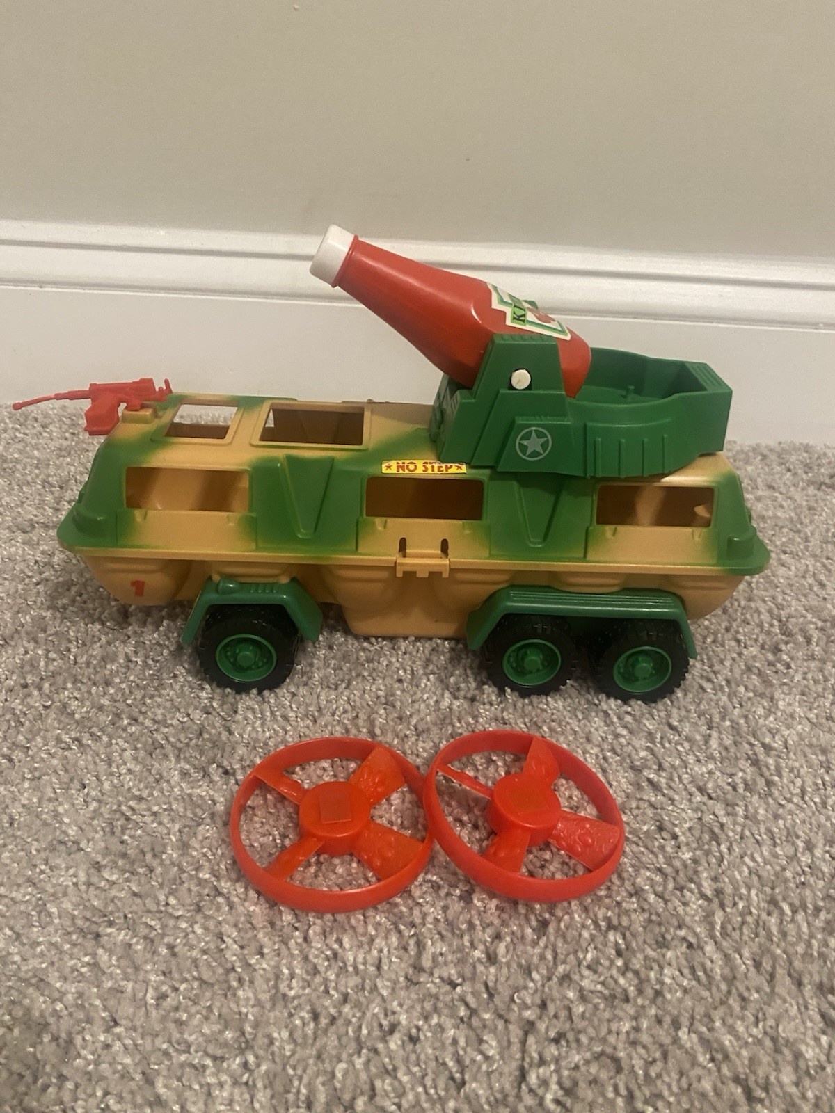 vintage 1988 Food Fighters \