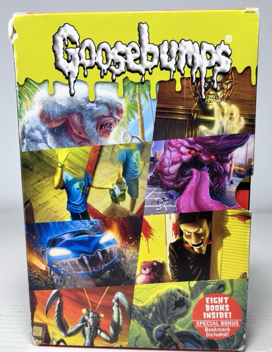 Goosebumps 8 Book Set In Case Soft Cover R. L. Stine #6,10, 21,24,31,35,38, 55