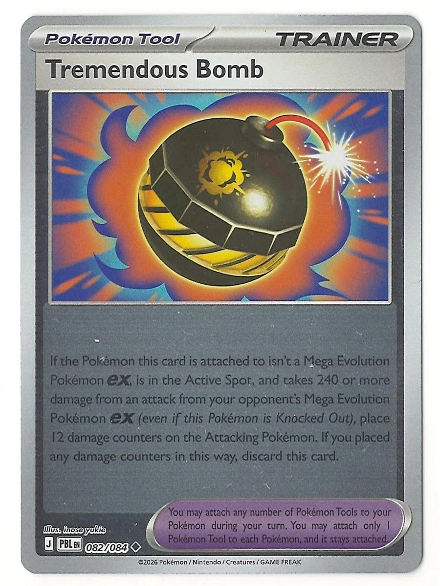 Tremendous Bomb - 082/084 082/084 Reverse Holofoil ME05: Pitch Black NM