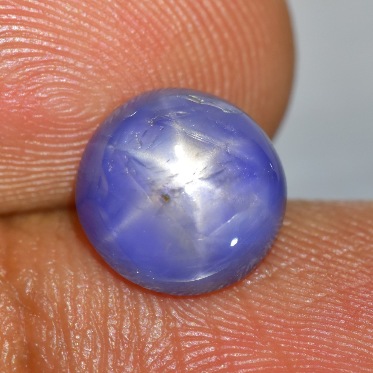 4.59Ct Round Cab _ Natural 6-Rays Star Unheated Blue Star Sapphire Gemstone