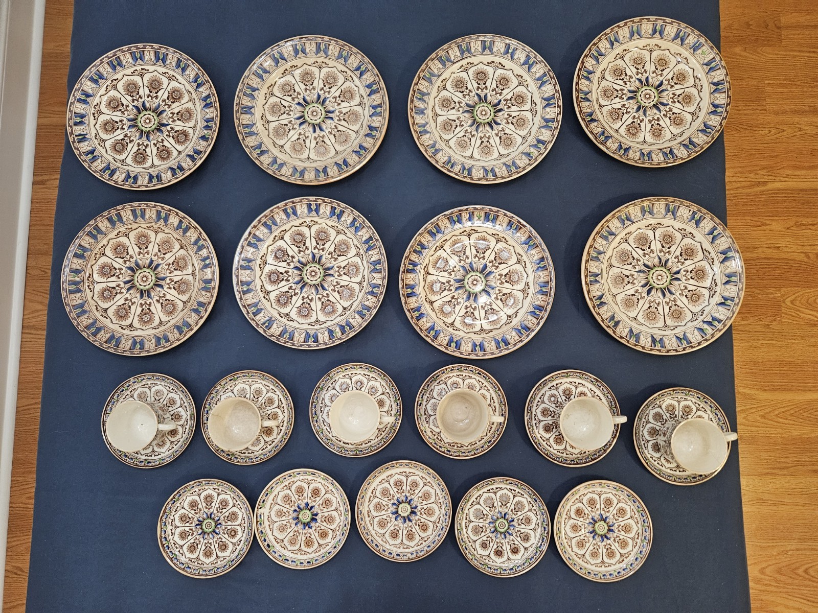Antique Wm Brownfield & Sons CYPRUS Tea & Dessert Service 25 Pc Set