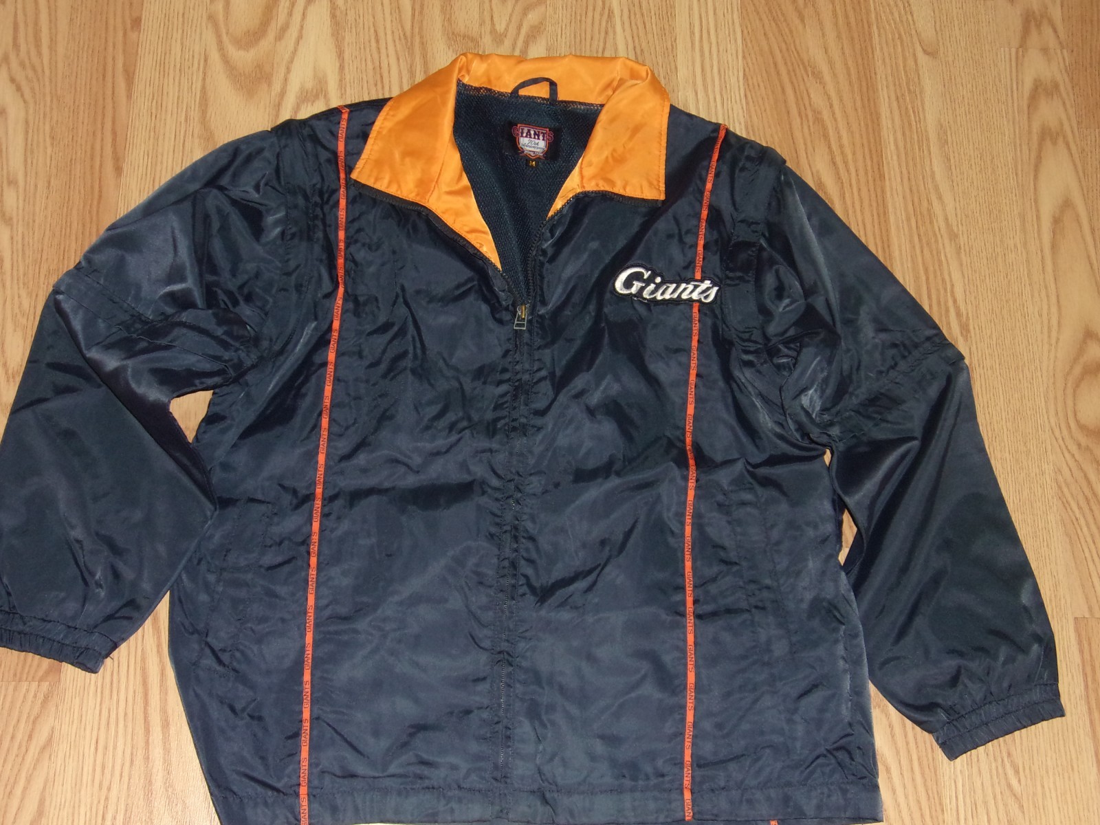 VTG Yomiuri Giants Baseball Mens Medium Full Zip Seasonseat Holder 2004 Jacket VTG Yomiuri Giants Baseball Mens Medium Full Zip Seasonseat Holder 2004 Jacket