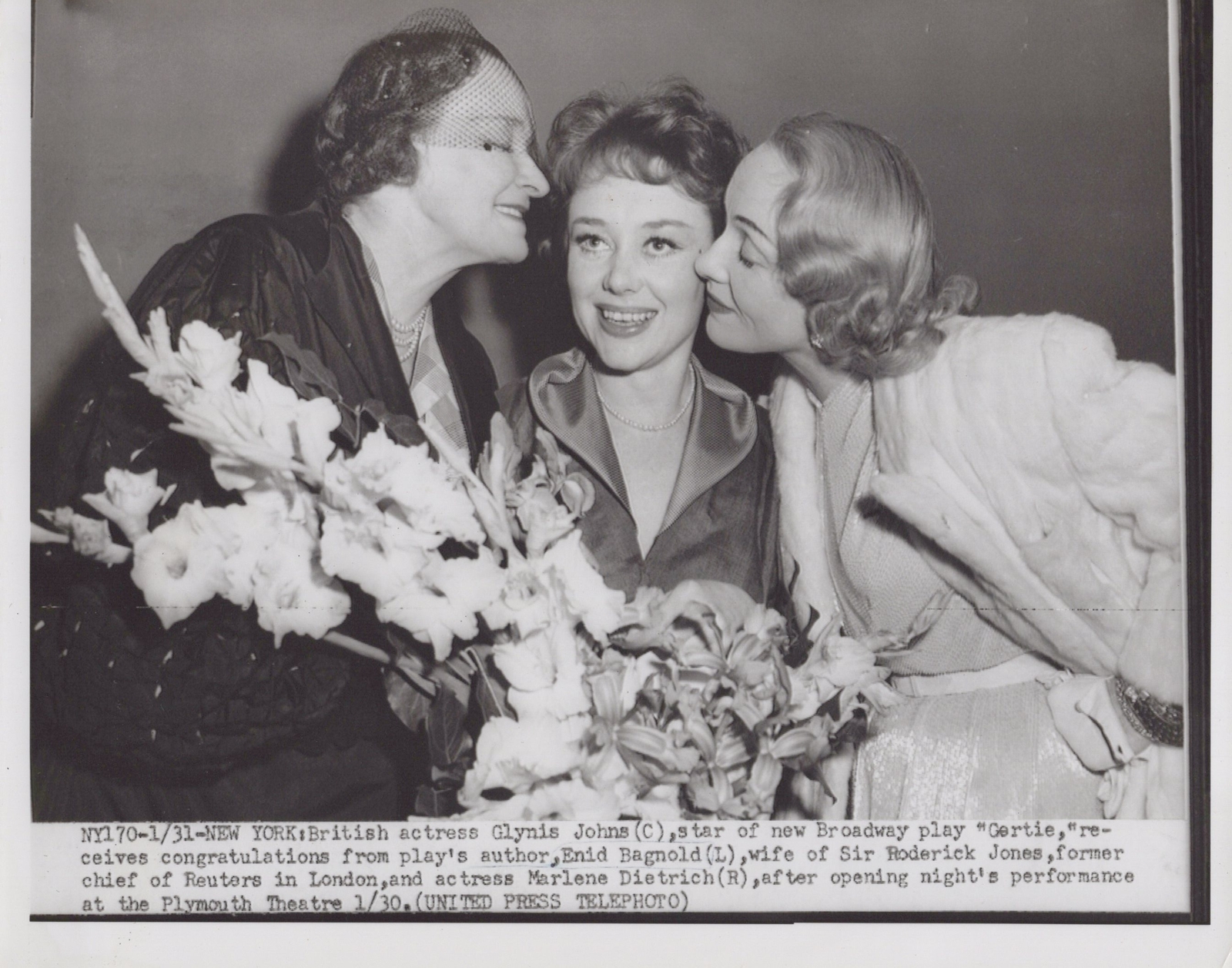 1952 Glynis Johns Marlene Dietrich Bagnold Broadway NY - Original Press Photo