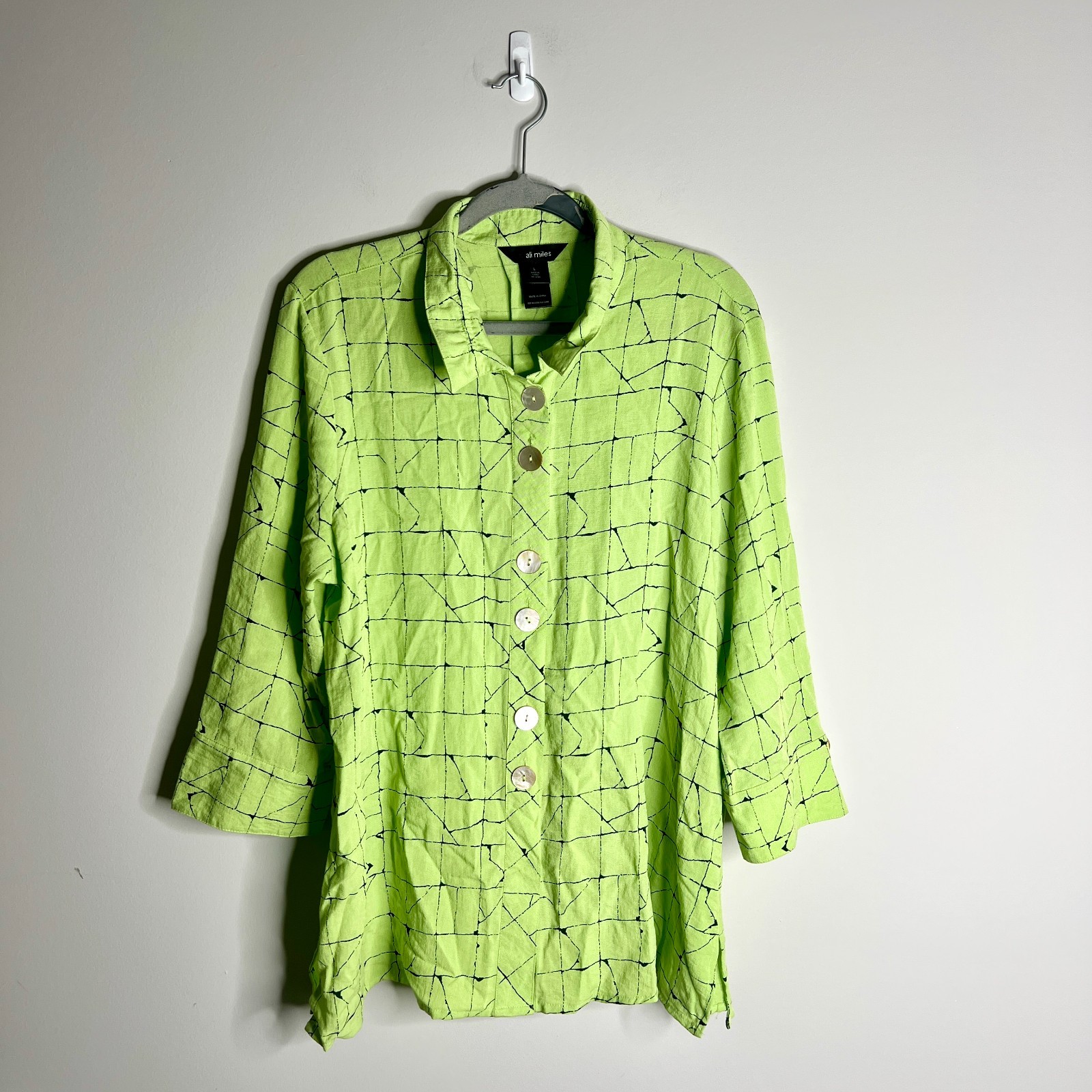 Ali Miles Lime Green Abstract Print Lagenlook Boho Button-Up Tunic Top Sz L Ali Miles Lime Green Abstract Print Lagenlook Boho Button-Up Tunic Top Sz L