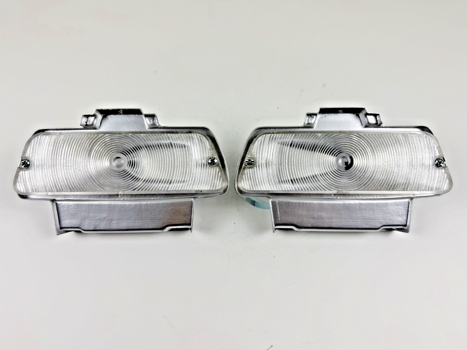 1970 1971 DODGE D100 D200 D300 Sweptline Truck Turn Signal Light Set NEW 298-ab