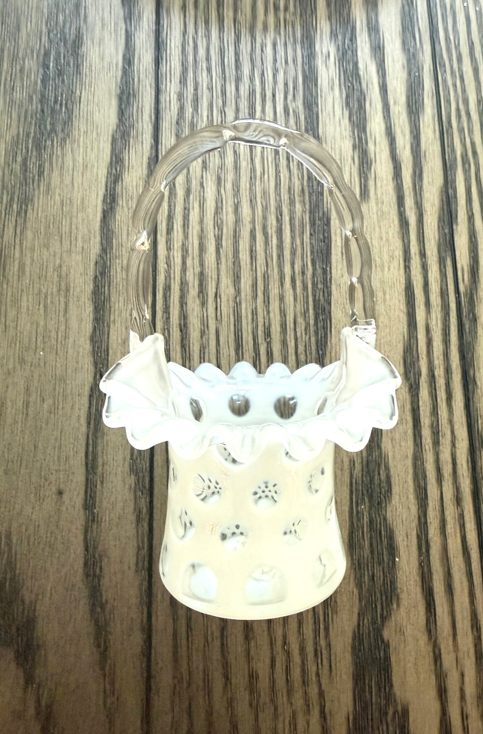Fenton  Opalescent Coin Dot Ruffled Top Hat Basket Art Glass