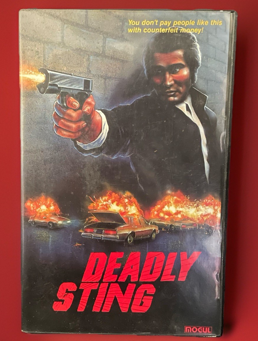 TESTED  VERY RARE - DEADLY STING Mogul video VHS Henry Silva Cult  Clamshell