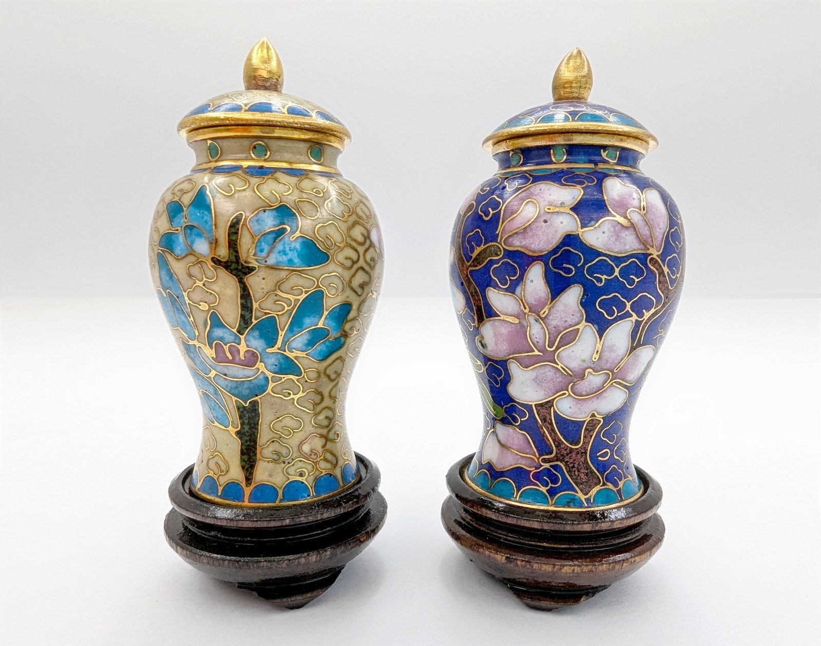Vintage Chinese Cloisonne Miniature Lidded Jars Pair Floral Enamel Urns Tiny