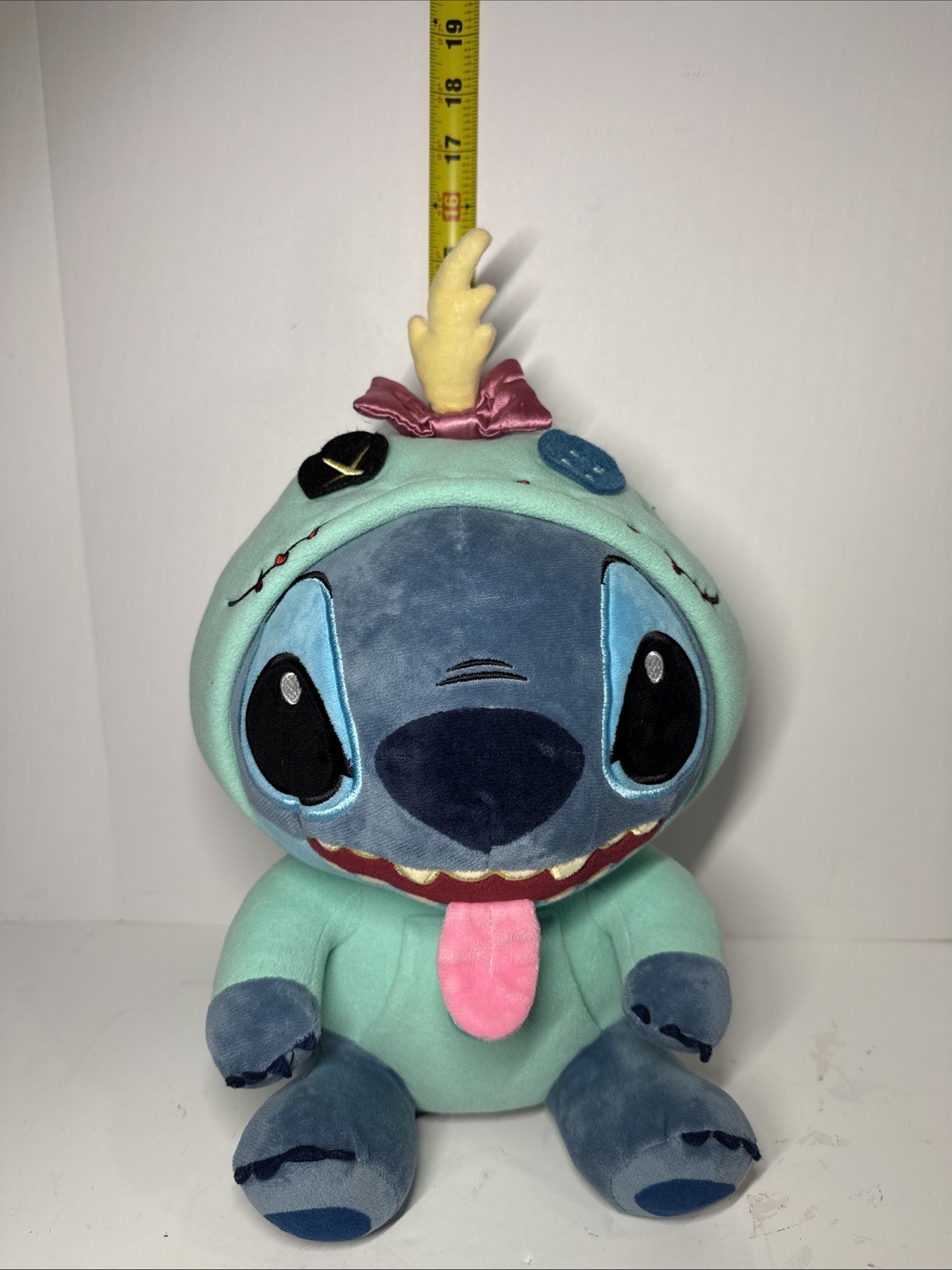 Kidrobot 17\ Kidrobot 17\