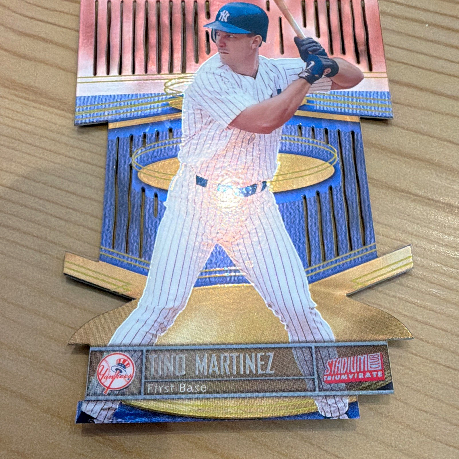 Topps 1999 Stadium Club Triumvirate Luminous Tino Martinez Yankees #T4B
