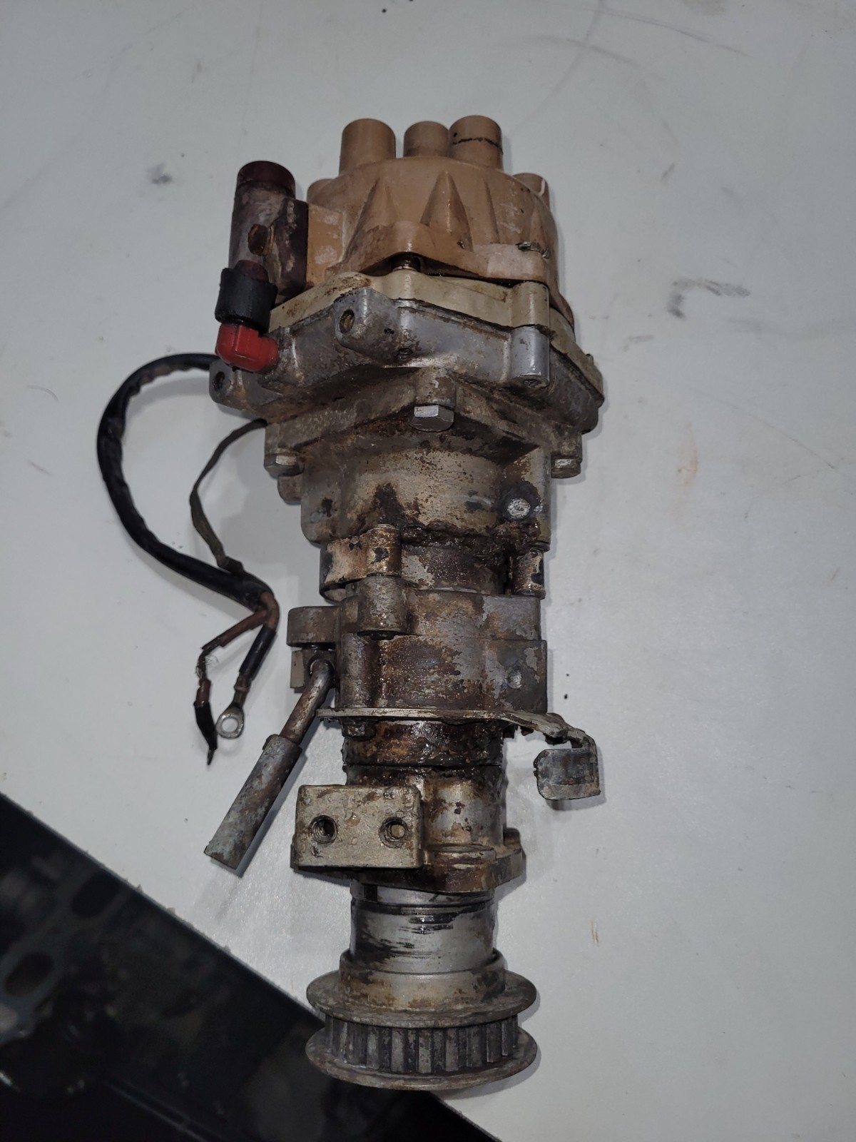1960\'s Kiekhaefer Mercury 700 distributor ignition system  