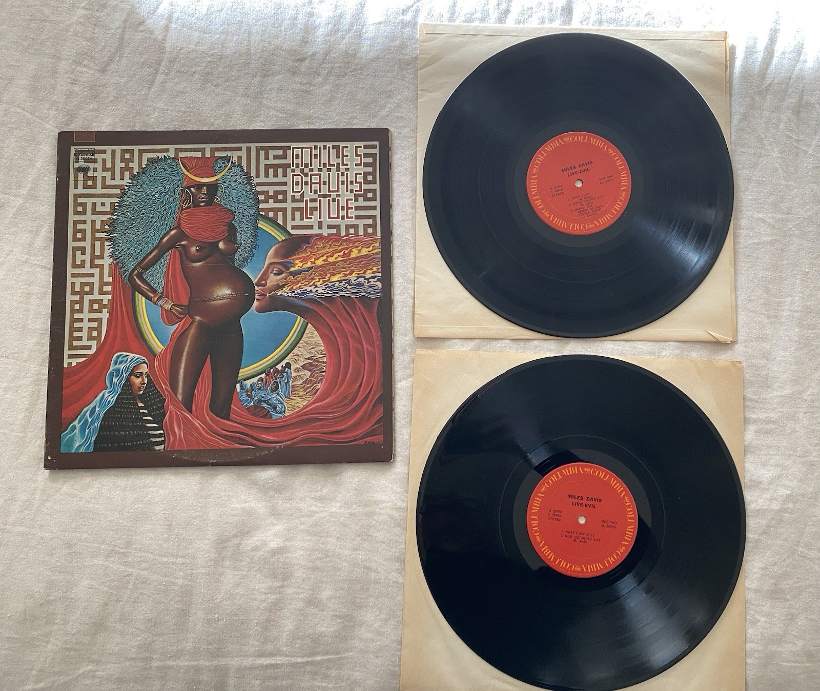 1971 Miles Davis Live Evil Double 2 LP Columbia Stereo G 30954 VG+ 1971 Miles Davis Live Evil Double 2 LP Columbia Stereo G 30954 VG+